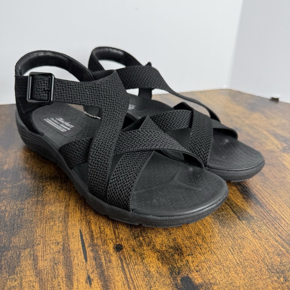 Skechers Sandals Women's Size 10 Black Outdoor Lifestyle Strappy Arch Support